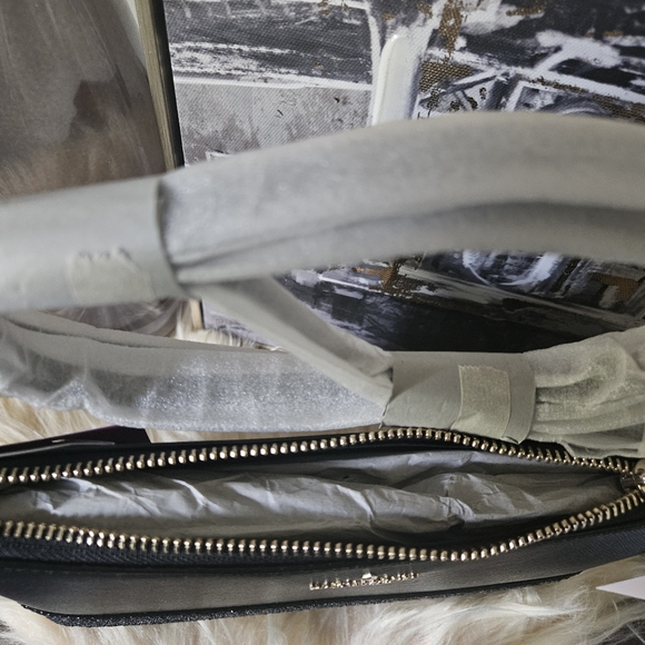 Kate Spade Flash Glitter Crossbody Bag NWT in Original Retail Packaging. - Picture 8 of 16